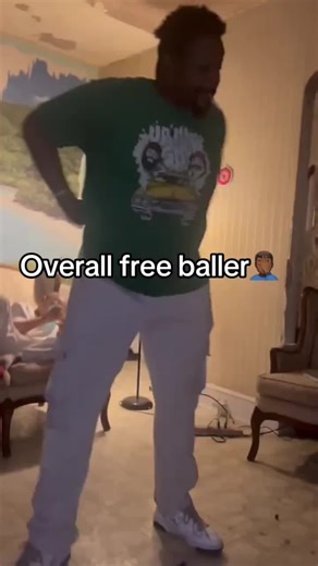 My pants failed😂#funny #usa #fyppppppppppppppppppppppp #funnyviods #fypシ #tik_tok #girlfriend #usa🇺🇸 #fyp #fail