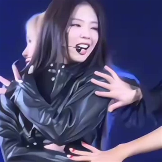 #JENNIE :: hoje foi bem simpleszinho pq tô com preguiça! ☝🏻 . . . . . #naoflopa #foryoupage #fyp #jennie