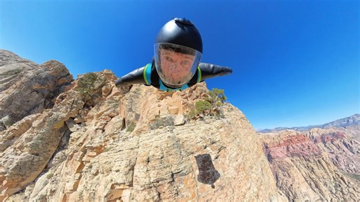 Desert Wingsuit Flying Looks Cool…Until You Realize What Is The Risk