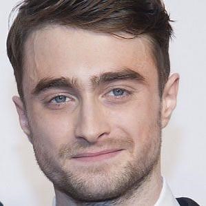 Daniel Radcliffe – Age, Bio, Personal Life, Family & Stats | CelebsAges