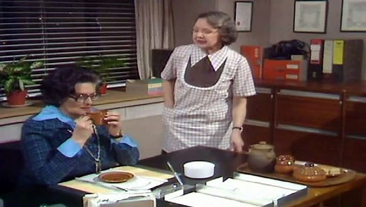 Mind Your Language - Season 1 - Episode 11 - A Point Of Honour