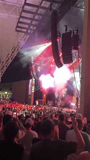 CREED Higher Mystic amphitheater Shakopee MN