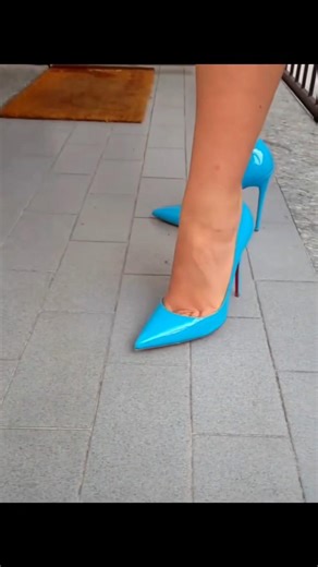 Christian Louboutin So Kate high heels