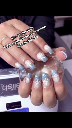 Mery Christmas snow ❄️ flakes nails #xaykenhtiktok #nails #design #yfd #ombre @Tammy🐷🍀