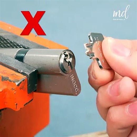 Strategies for extracting a broken Key safely