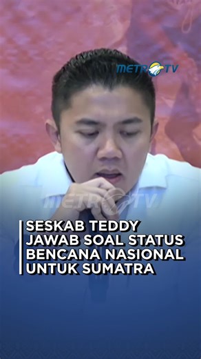 Sekretaris Kabinet, Teddy Indra Wijaya memberikan respons terkait adanya desakan dari berbagai pihak agar bencana banjir dan longsor di Aceh, Sumatra Utara, dan Sumatra Barat ditetapkan sebagai bencana nasional. Teddy menegaskan bahwa perdebatan mengenai status administratif tidak seharusnya mengaburkan substansi utama, yaitu kecepatan dan skala penanganan di lapangan. Menurutnya, sejak awal pemerintah pusat telah mengambil alih seluruh proses penanganan secara nasional. Teddy juga membantah ang