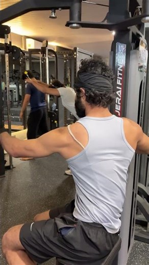 Day8/90: Best exercise to build those back muscles, 3*15 each side