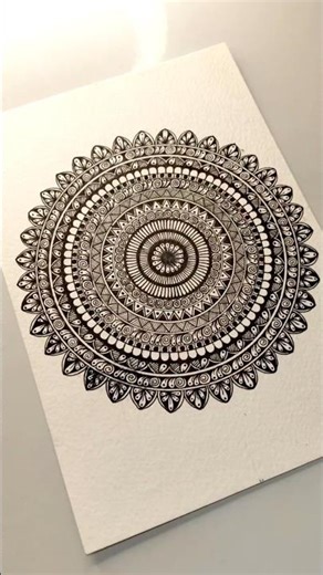 Mandala Art✨️ #art #mandala #viral #trending #shorts #youtubeshorts #subscribe #explore #satisfying