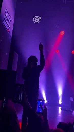 Jeune Morty pour la première date de sa tournée à Bordeaux ! 🥹 #concert #rapfr