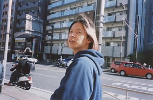 Summer Eyeこと夏目知幸の7インチ・レコ発記念ライブが札幌と那覇で開催