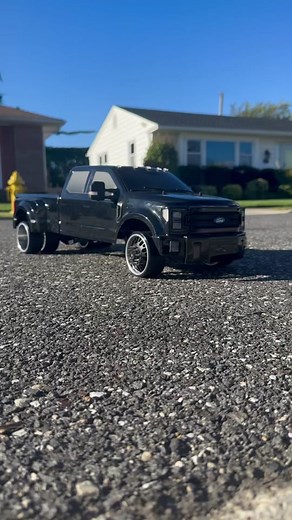 Custom Lowered Ford F450 RC Truck Showcase