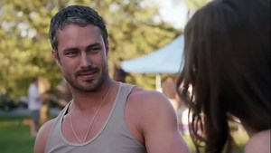 Chicago Fire Saison 1 - Trailer (EN)