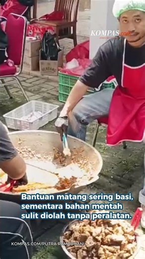 Satu Ton Rendang untuk Korban Banjir Sumatera