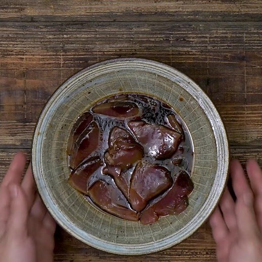 赤身の魚を贅沢に！ 鰹（かつお）の手こね寿司 ｜和食のレシピ集