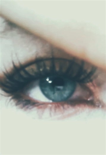 This one is old but #eye #makeup #blueeyes #fyp #fancy