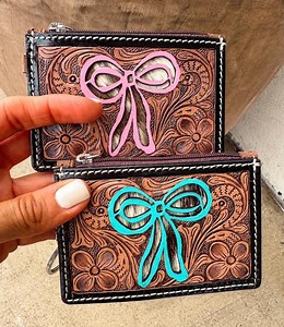 COWBOY HAT / BOW Keychain - Brown Wallet | Genuine Hair on Cowhide Keychain Credit Card Cash Holder Coin Pouch Gifts for Her Him - Etsy