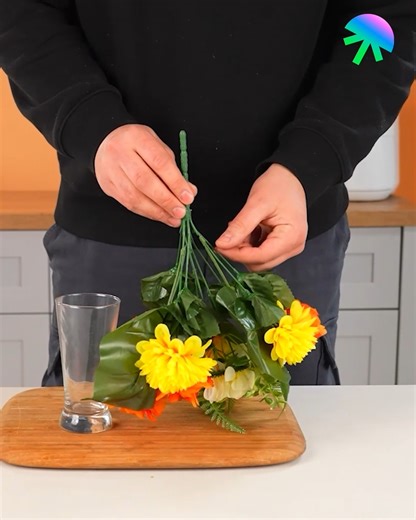 2.3K views | Artificial flowers styling trick  | The Internet's Finest | Facebook