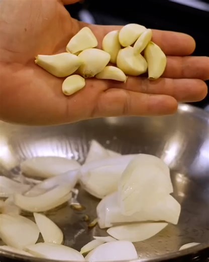 How to make Al Pastor 🌮 | FOODbible