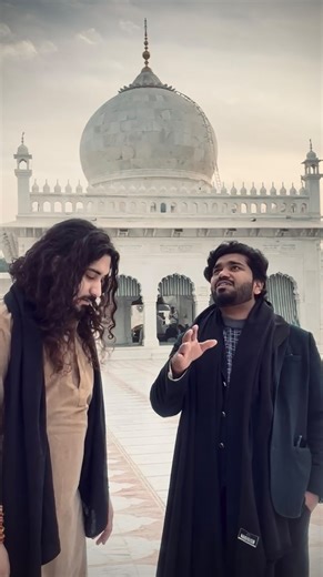 Shees on Instagram: "D 11-Posting his videos till solo concert! #Haazri #Darbar #peermeharalishah #islamabad"