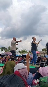 Bule Inggris Joget Lagu NTT "NONG MARI NONG" | Alfred Gare