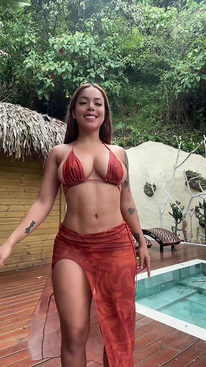 Videos de Anissa Miller (@anissamiller) con “sonido original - Dj Anyelo”