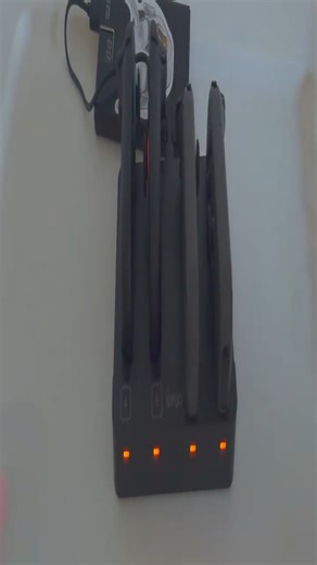 ipega 8合1充電底座（適用於ns1+2）Joycon 1 和 Joycon 2 充電 #ipega #nintendoswitch2 #nintendoswitch #joycon