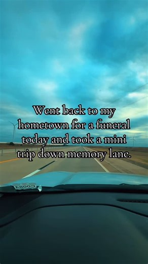 Holly Pringle on Instagram