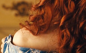 【越哥】一部能“看到香味”的猎奇电影，唯美而又残忍！豆瓣8.5分奇幻电影《香水》