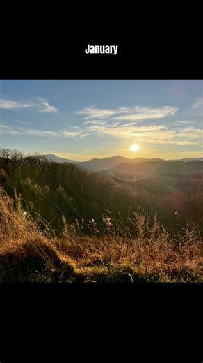 The Original Mast General Store’s Valle Crucis setting is full of captivating beauty all year-round. Take in some of our favorite photos capturing the changing landscapes surrounding us from the past year, and make a resolution to visit us in 2024 so you can see it for yourself. 🌅🏞️ | Mast General Store