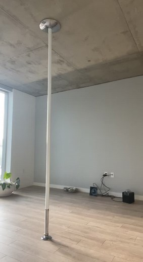 Nicky Belle (@pixienicky4)’s videos with Blicky - Fresh X Reckless