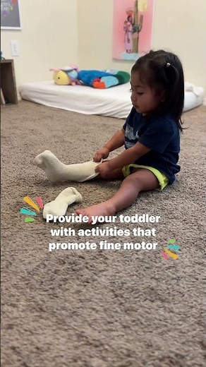 Montessori At Home: Getting Dressed Independently #toddler