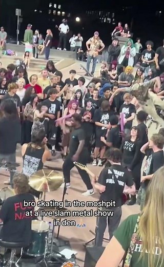 Skateboard Mosh Pit Takeover #moshpits #metal #moshing #moshpit #heavymetal #metalcore