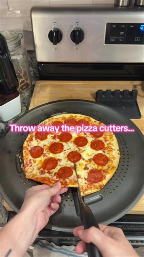 Easy Pizza Cutting Tips for Every Pizza Lover
