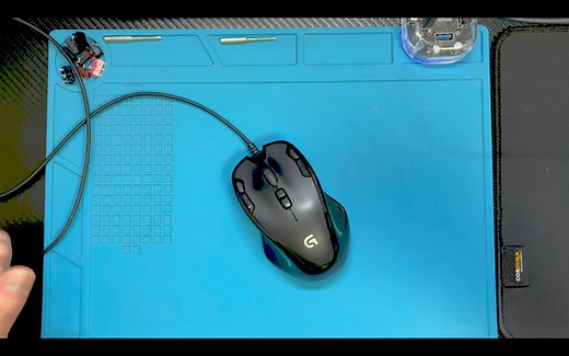 罗技G300S鼠标拆解 测评 更换微动视频 经典游戏鼠标 手感不错