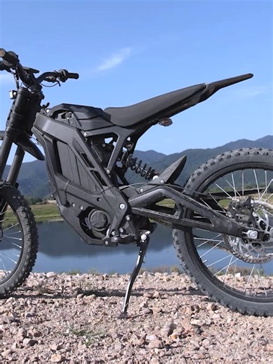 Is the E Ride Pro SS 2.0 Too Powerful? 72V Power #motorcycle #motocross #moto #motorsport #fyp #review Experience the E Ride Pro SS 2.0: A 72V electric powerhouse redefining off-road performance. Get E Ride Pro SS 2.0: https://www.eridepro.com/products/pro-ss-2-0 The E Ride Pro SS 2.0 dominates the electric dirt bike market with a 72V Samsung battery and forged aluminum frame, offering more torque and durability than the Sur-Ron Light Bee X. ✅ Ultra-light 139lb forged aluminum motocross-style fr