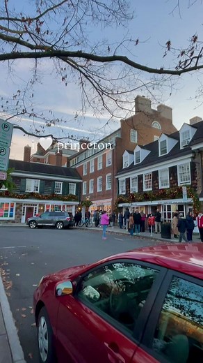 flora 🫶🏻 (@fabulousflora)’s videos with Scott Street (Slowed Down) - Phoebe Bridgers