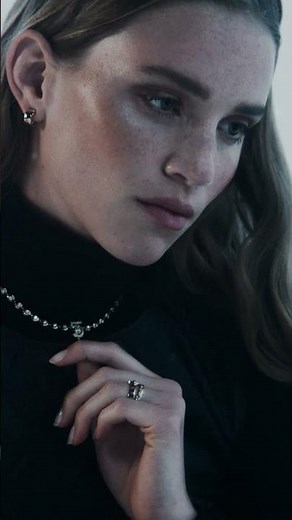 For the holidays, CHANEL makes the most precious dreams come true — CHANEL Watches and Fine Jewelry