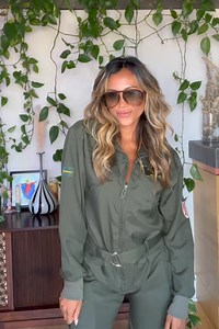 Watch Women's Pilot Costume Try On on Amazon Live