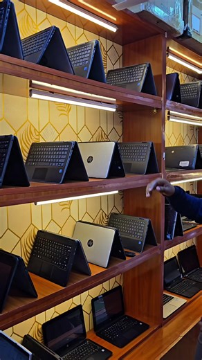 🔥🔥🔥 #foryou #laptop #tanzaniatiktok #kenyantiktok🇰🇪 #fyp