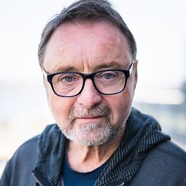 Frans Lanting | Keynote Speaker | AAE Speakers Bureau