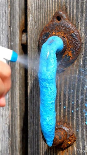 Extremely Rusty Door Handle Restoration 😳🚪