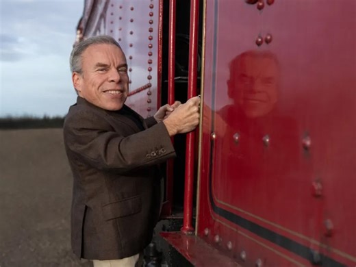 Warwick Davis to reprise iconic character in 'Harry Potter'