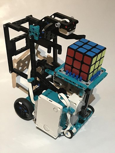 LEGO MOC-57327 Cube Inventor - Mindstorm 51515 Cube Solver (Mindstorms 2020)
