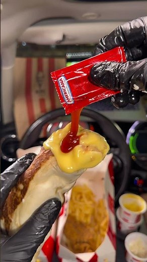 👑 KFC… still the world’s fried chicken king? 🔥 #food #foodie #foodlover #asmr