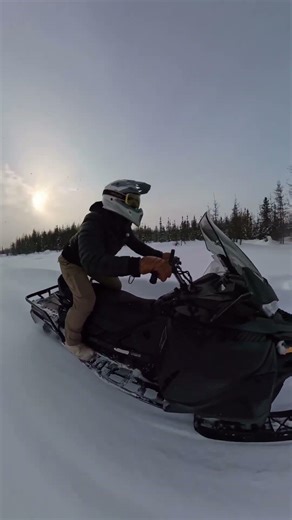Fairbanks, Alaska Speed Run: Can You Handle 60 MPH at -20°F #alaska #snowmachine #skidoo