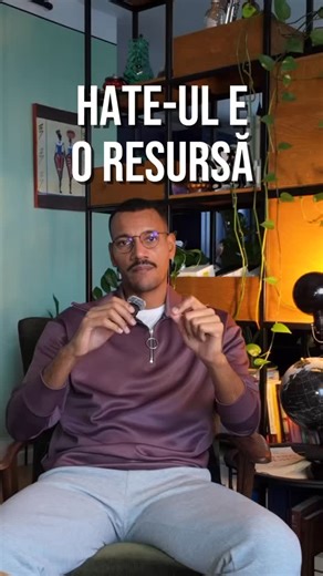 Odi Onyejekwe | Când vine vorba de personal branding, hate-ul nu e o problemă de imagine. E o resursă. Doar că majoritatea o aruncă la gunoi. Când apare... | Instagram