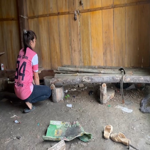 156K views · 4.9K reactions | The girl moved back to the country to work as a machine repair technician after leaving the city. #restoration #diyprojects #repairing #motorcycle | Natacha- Live with nature | Facebook