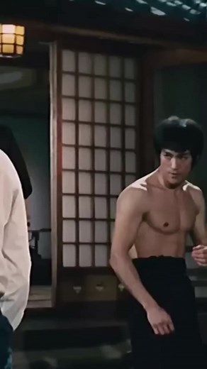 178K views · 5K reactions | Bruce Lee Faster than Light ⚡ . . . #wingchun #brucelee #fast #speed #oldcinema #martialarts #martialartscinema | Wing Chun | Facebook