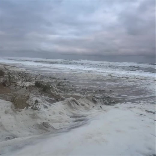 Tide coming in at Kitty Hawk. #erin #hurricaneerin #hurricane | Tim Pandajis