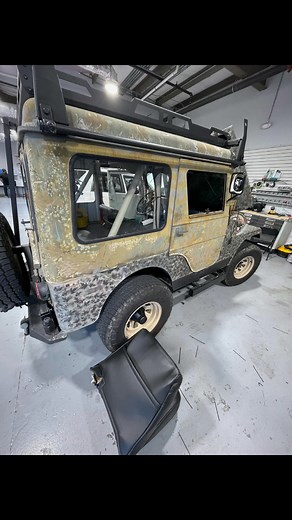 We just finished outfitting this 1967 CJ5 Jeep with a powerful JBL soundbar, built tough for the outdoors. This classic rig now delivers crystal-clear sound and deep bass whether it’s tackling the trails or parked at camp. Built to perform. Tuned for the wild. That’s the Cartronics difference. #Cartronics #CustomInstall #JBL #JeepLife #OffRoadAudio #VintageMeetsModern Install by Shanko | Cartronics